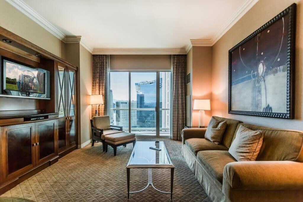 Apartment Mgm 1br Mountain View Balcony 28802 *