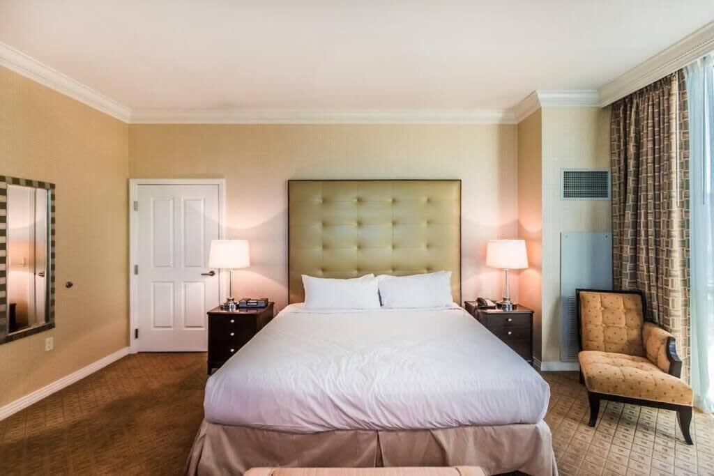 Mgm 1br Mountain View Balcony 28802