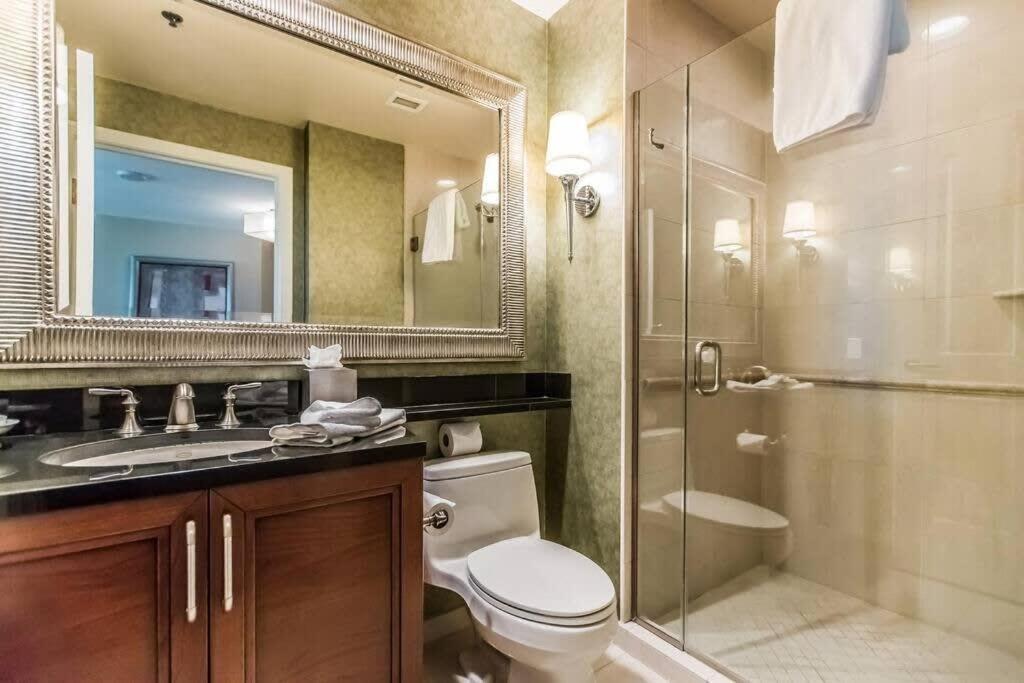 Apartment Mgm 1br Mountain View Balcony 28802 *